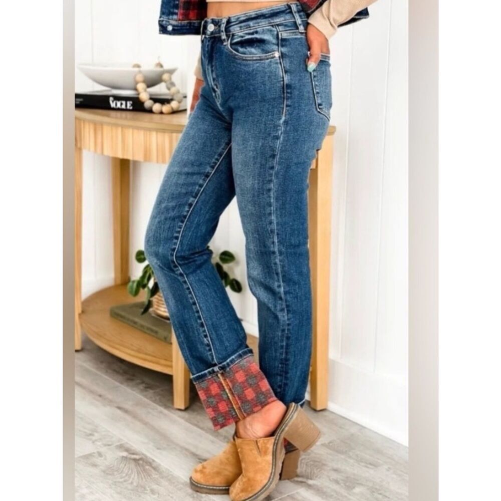 Judy Blue Medium Blue Straight-Leg Jeans with Buffalo Plaid Cuff - Picture 2 of 6